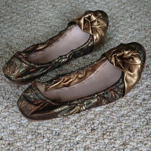 Miu Miu Leather Ballet Flats Gold & Metallic size 39 - Picture 1 of 11